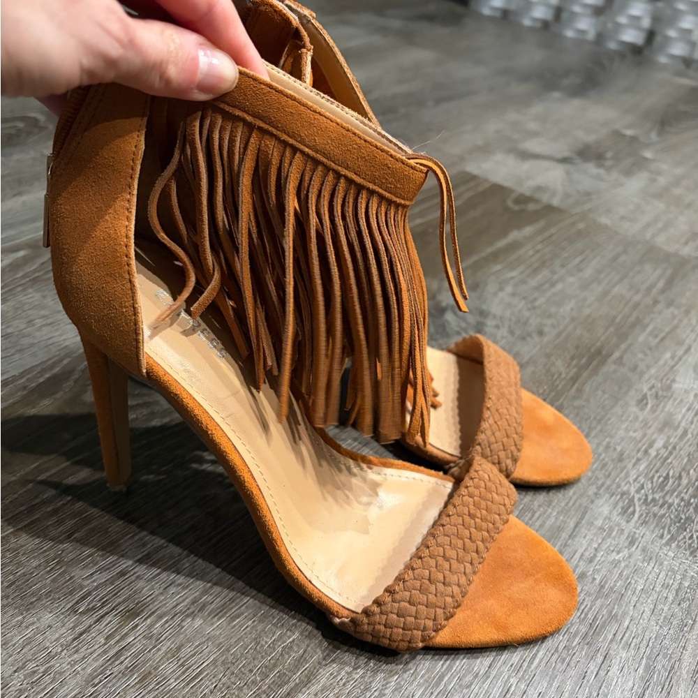 Express Fringed Tan Heeled Sandals